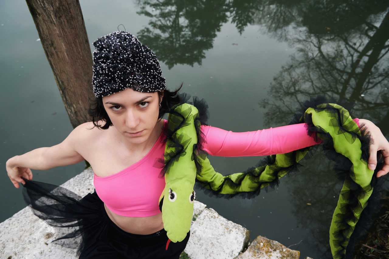 BODY SWEATS (for Elsa) ph. Hanna Kushnirenko - Villa Parco Bolasco dell'Università di Padova 3 - dimensioni grandi